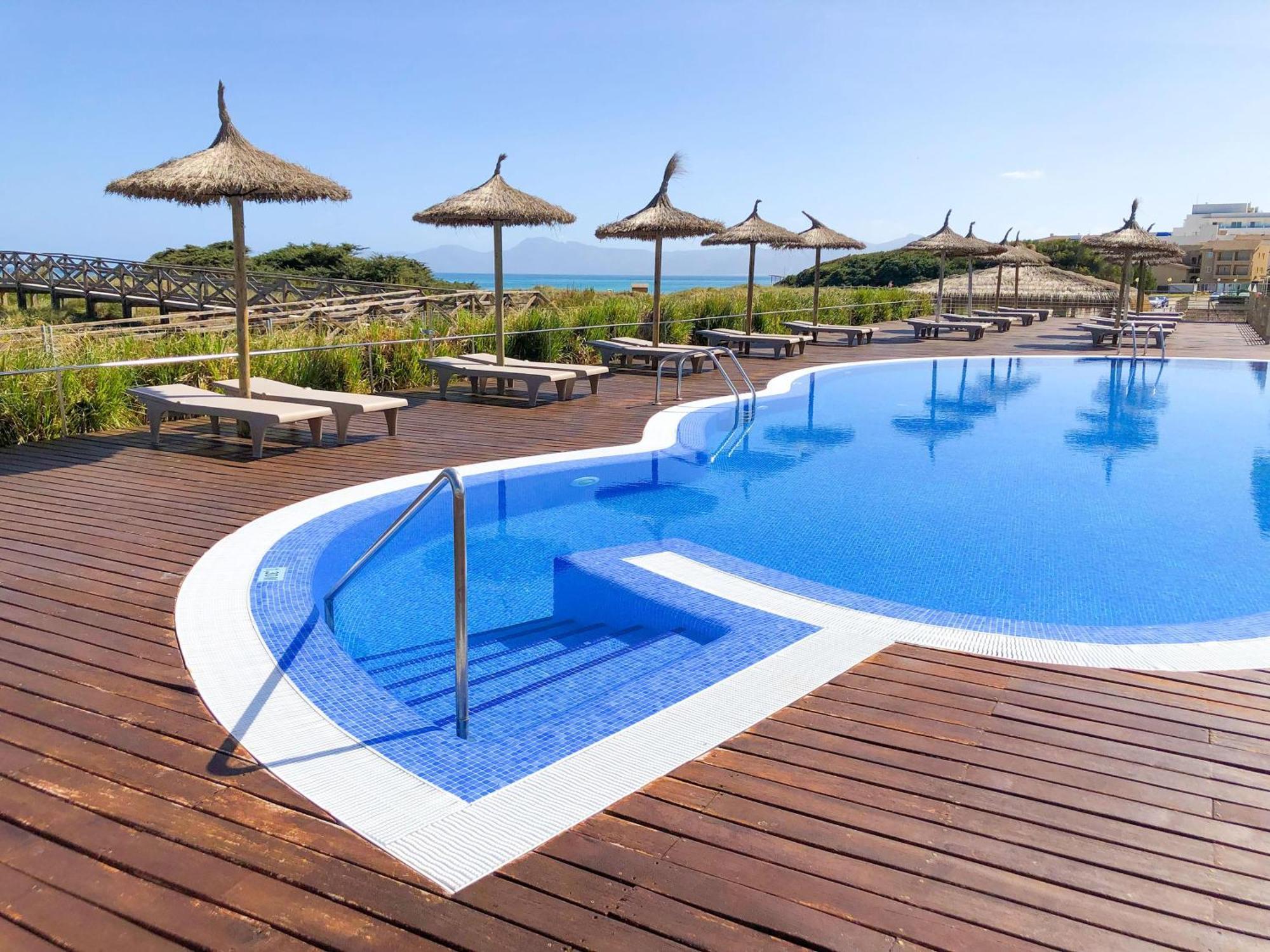 Eix Platja Daurada Hotel & Spa Can Picafort  Exterior photo