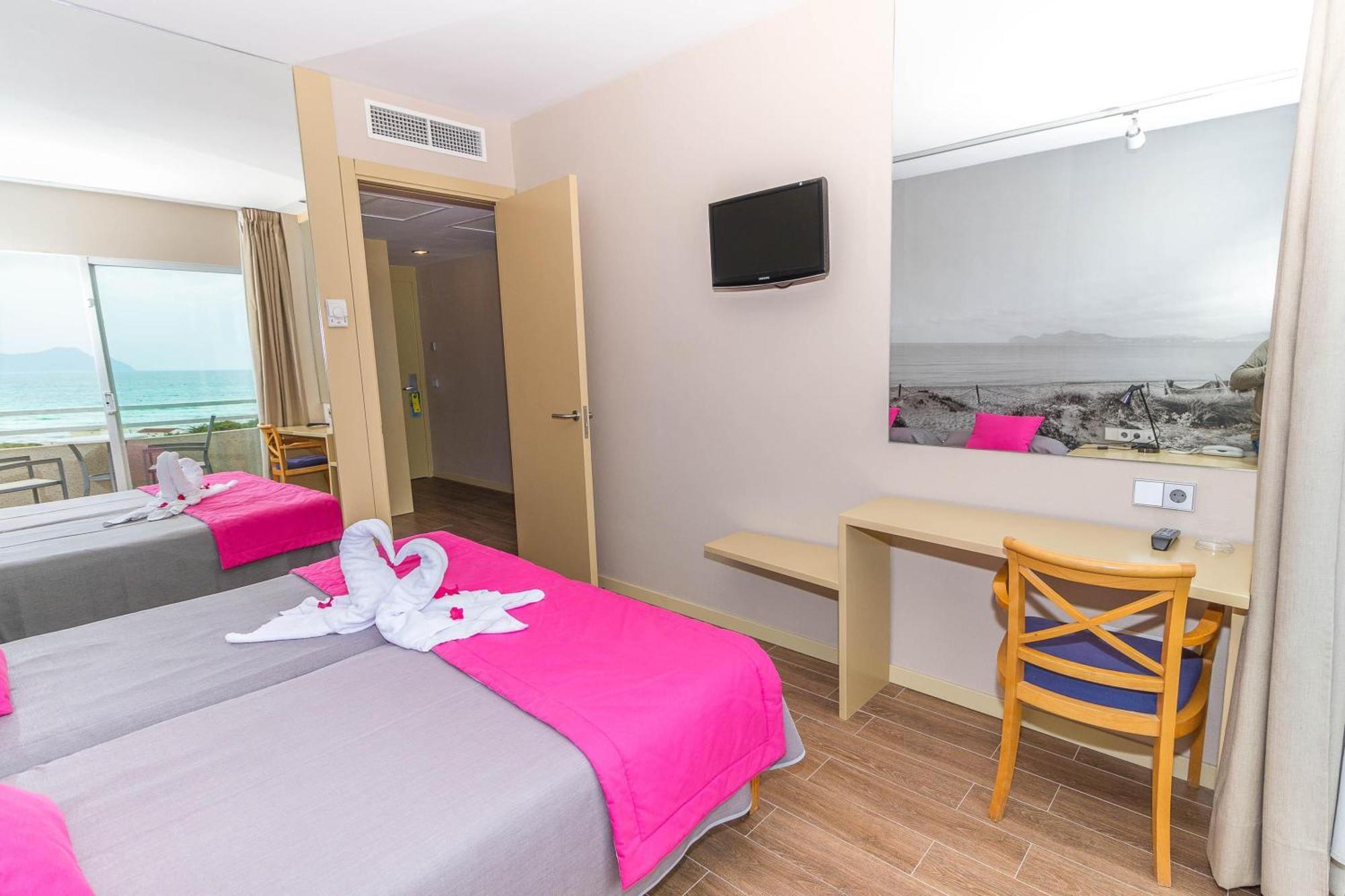 Eix Platja Daurada Hotel & Spa Can Picafort  Exterior photo